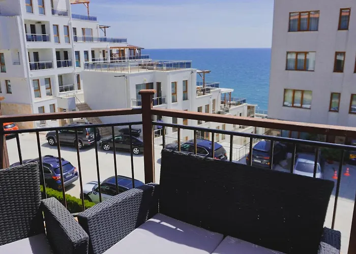 Комплекс Бяла Виста До Плажа - Complex Byala Vista Near The Beach