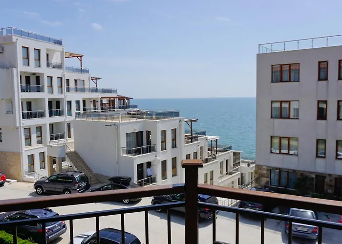 Комплекс Бяла Виста До Плажа - Complex Byala Vista Near The Beach