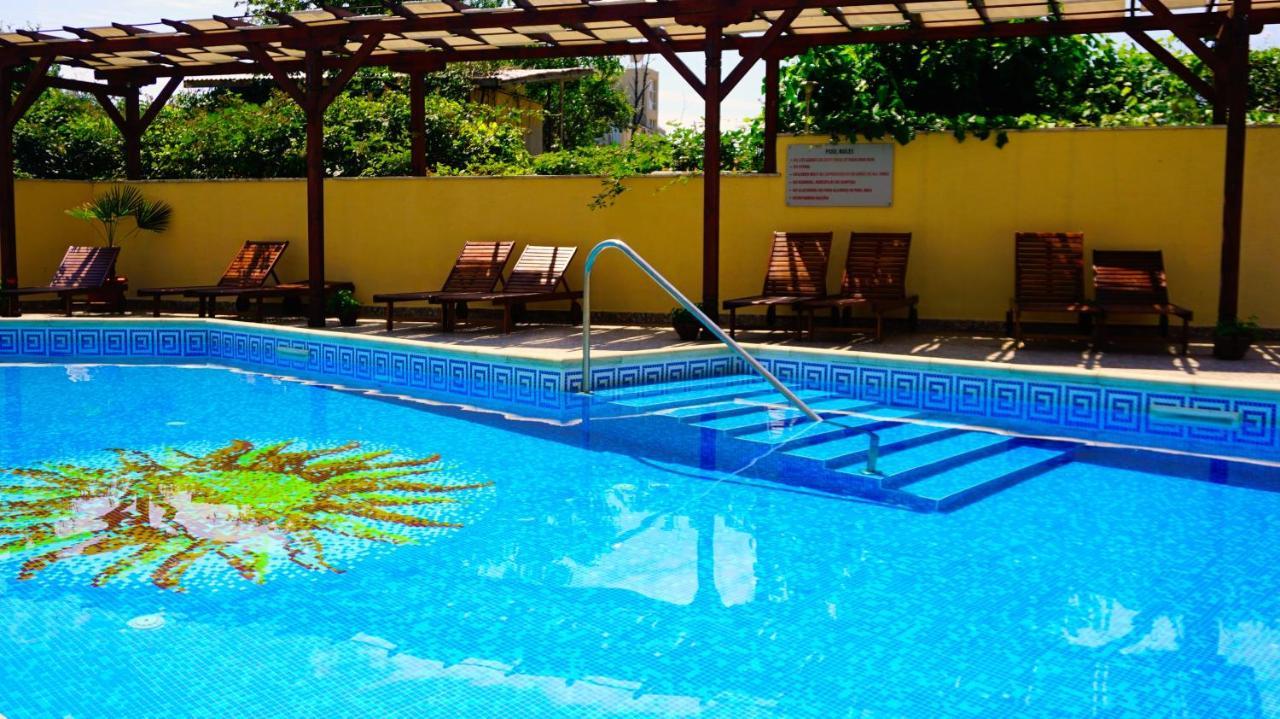 комплекс виста до плажа - Complex Byala Vista Near The Byala (Varna)