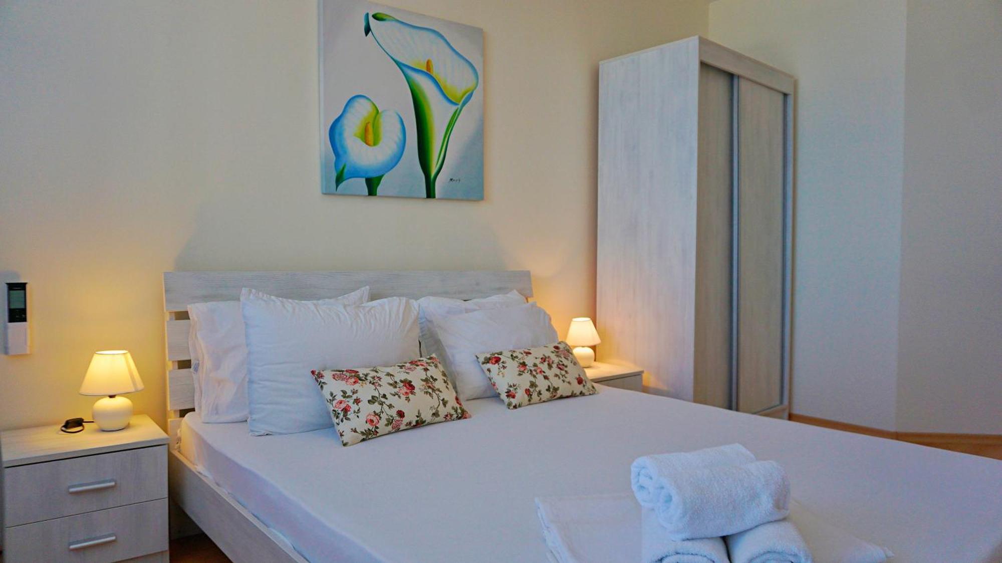 Aparthotel комплекс виста до плажа - Complex Byala Vista Near The Byala (Varna)