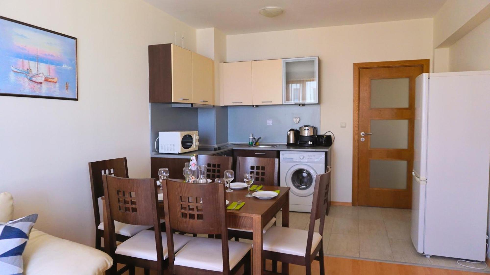 комплекс виста до плажа - Complex Byala Vista Near The *
