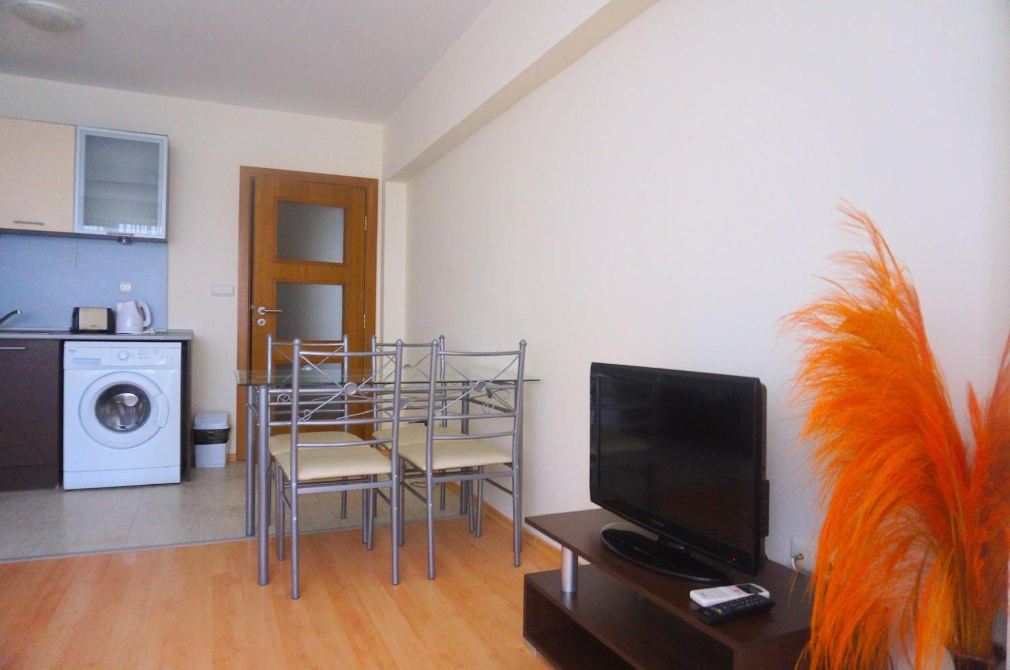комплекс виста до плажа - Complex Byala Vista Near The Byala (Varna)