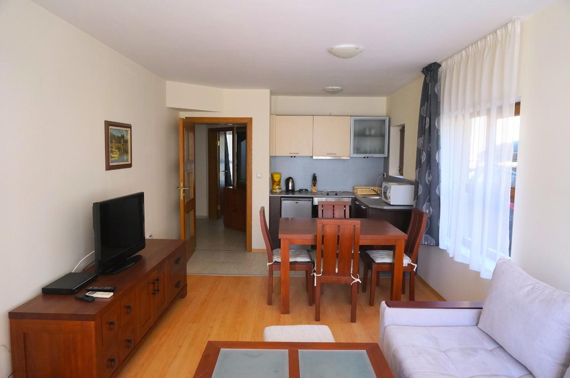 комплекс виста до плажа - Complex Byala Vista Near The Aparthotel