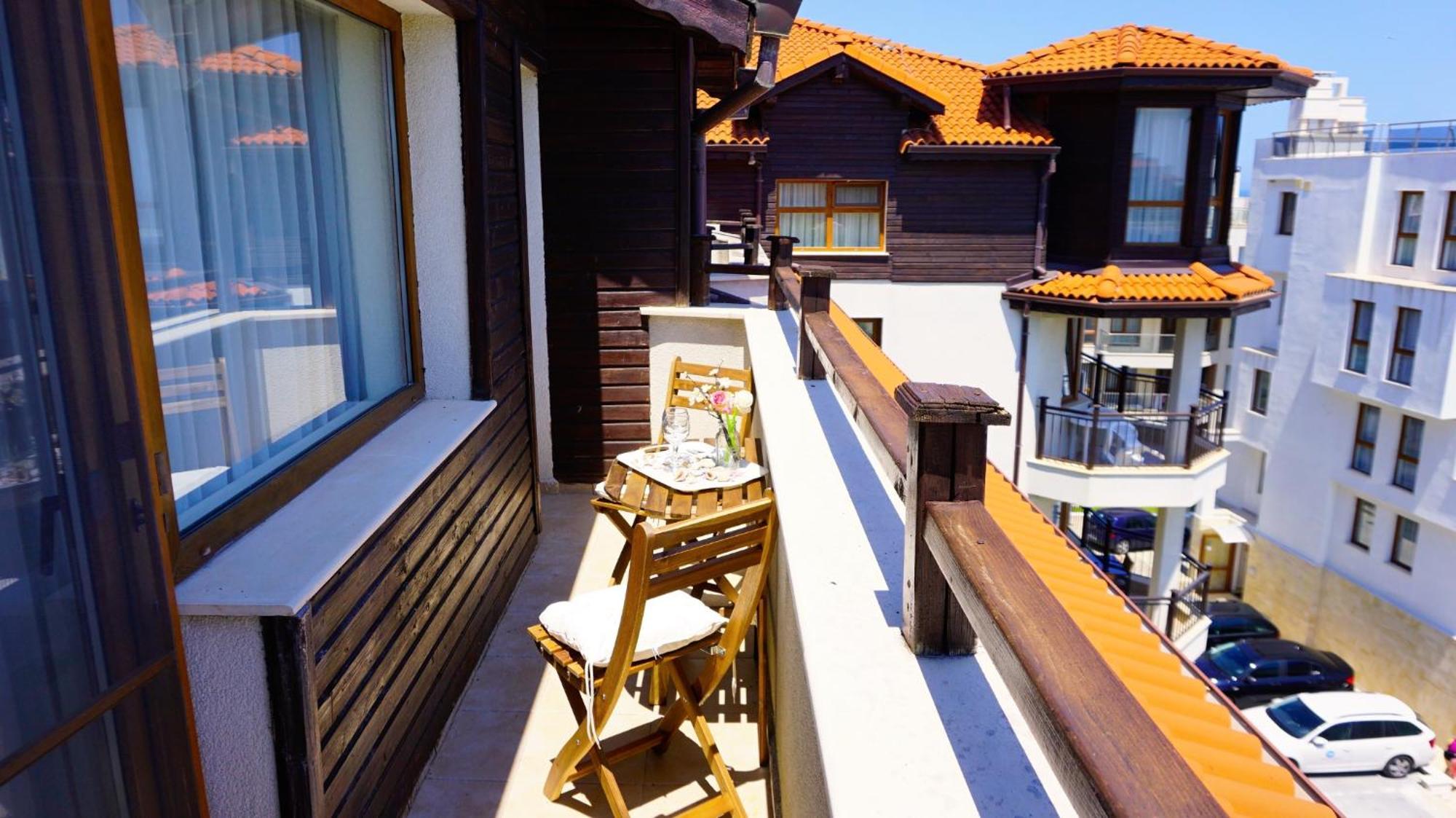 комплекс виста до плажа - Complex Byala Vista Near The Aparthotel Byala (Varna)