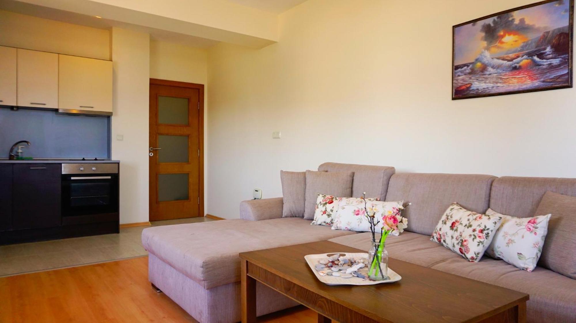 комплекс виста до плажа - Complex Byala Vista Near The Aparthotel *