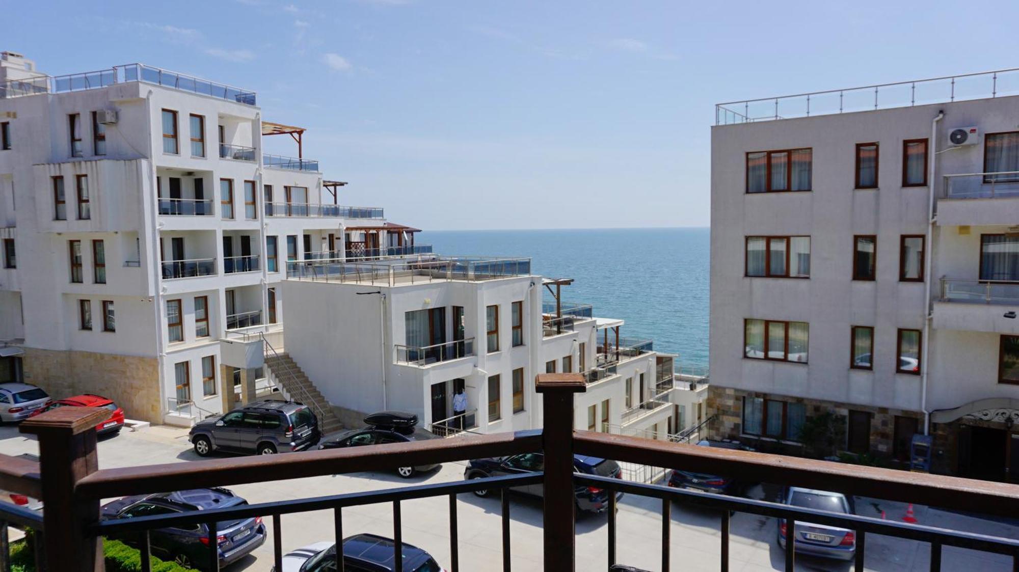Aparthotel комплекс виста до плажа - Complex Byala Vista Near The *